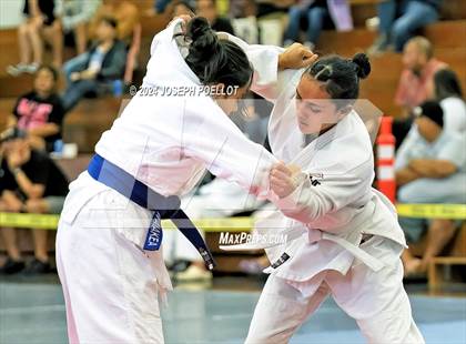 Thumbnail 2 in Waiakea Tournament photogallery.