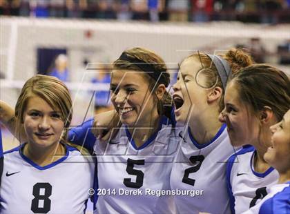Thumbnail 2 in Chatfield vs Grandview (CHSAA 5A Final) photogallery.