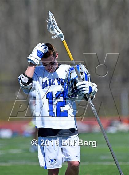 Thumbnail 1 in Darien @ Manhasset photogallery.