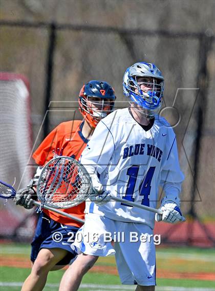 Thumbnail 1 in Darien @ Manhasset photogallery.