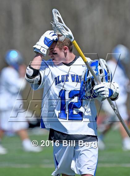 Thumbnail 2 in Darien @ Manhasset photogallery.