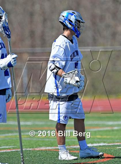 Thumbnail 2 in Darien @ Manhasset photogallery.