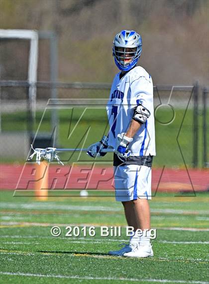 Thumbnail 2 in Darien @ Manhasset photogallery.