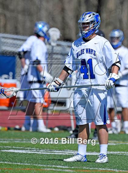 Thumbnail 2 in Darien @ Manhasset photogallery.