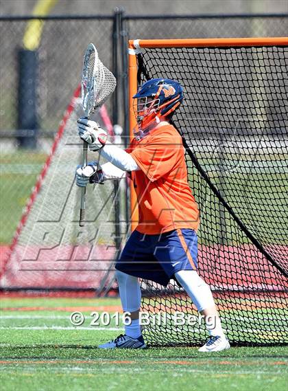 Thumbnail 1 in Darien @ Manhasset photogallery.