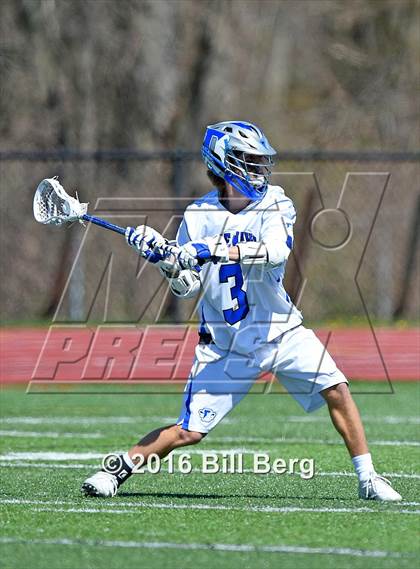 Thumbnail 1 in Darien @ Manhasset photogallery.