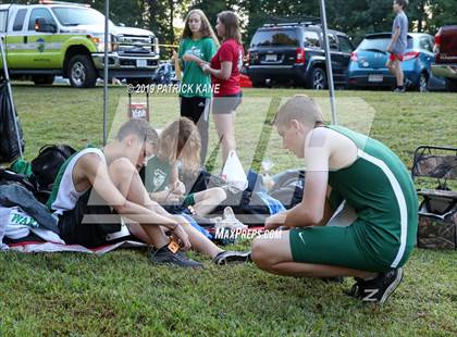 Thumbnail 3 in Monroe Parker Invitational photogallery.