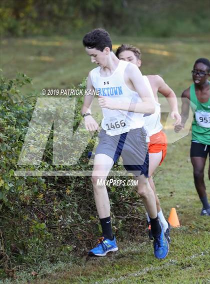 Thumbnail 3 in Monroe Parker Invitational photogallery.
