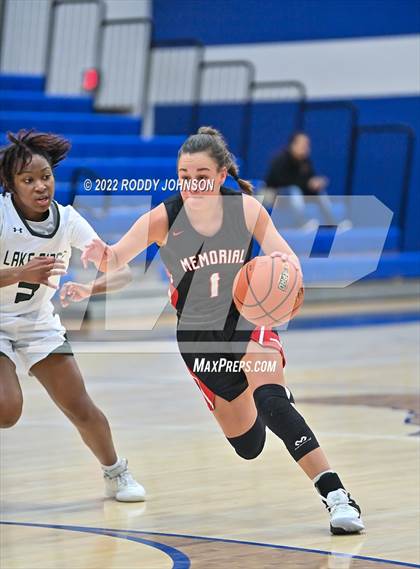 Thumbnail 1 in Mansfield vs Memorial (McDonald's Texas Invitational) photogallery.