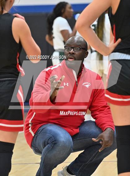 Thumbnail 2 in Mansfield vs Memorial (McDonald's Texas Invitational) photogallery.