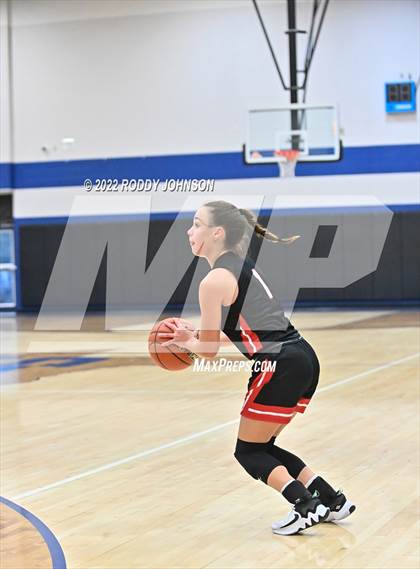 Thumbnail 2 in Mansfield vs Memorial (McDonald's Texas Invitational) photogallery.