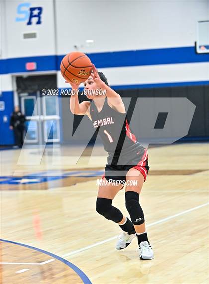 Thumbnail 3 in Mansfield vs Memorial (McDonald's Texas Invitational) photogallery.