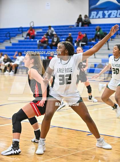 Thumbnail 2 in Mansfield vs Memorial (McDonald's Texas Invitational) photogallery.