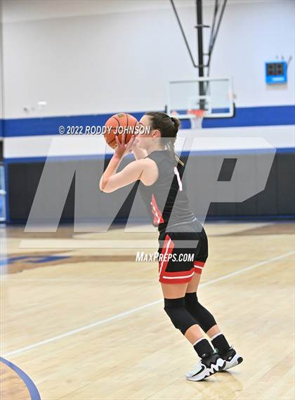 Thumbnail 3 in Mansfield vs Memorial (McDonald's Texas Invitational) photogallery.