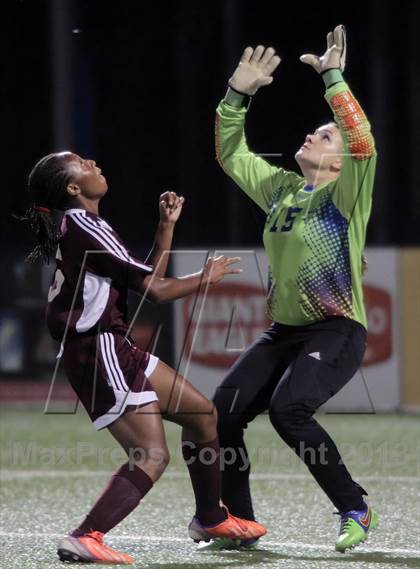 Thumbnail 1 in Penn Hills @ Oakland Catholic photogallery.