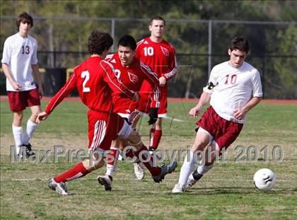 Thumbnail 2 in Oaks Christian vs Bishop Diego photogallery.