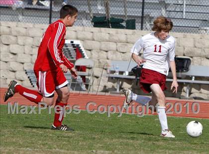 Thumbnail 3 in Oaks Christian vs Bishop Diego photogallery.