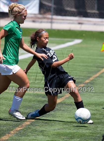 Thumbnail 2 in St. Mary's vs. Franklin (CIF SJS D1Final) photogallery.