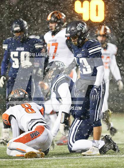 Thumbnail 3 in Moorhead vs. Bemidji (MSHSL Class AAAAA Round 3) photogallery.