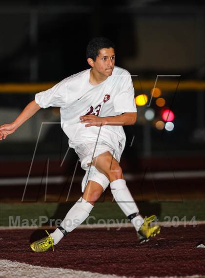 Thumbnail 2 in Royal @ Simi Valley photogallery.