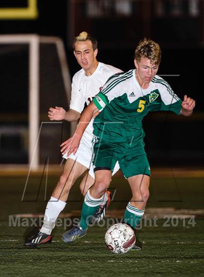 Thumbnail 3 in Royal @ Simi Valley photogallery.