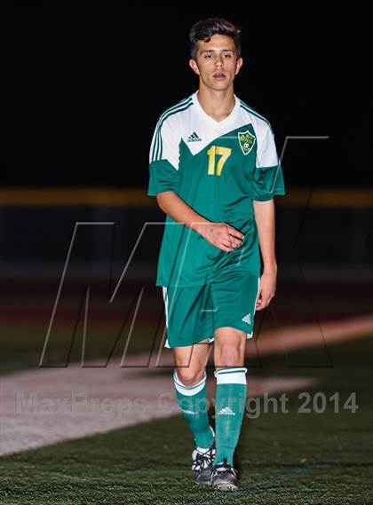 Thumbnail 2 in Royal @ Simi Valley photogallery.