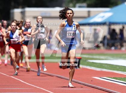 Thumbnail 3 in VHSL State Championships 5&6 (4 x 800) photogallery.