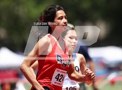 Thumbnail 2 in VHSL State Championships 5&6 (4 x 800) photogallery.