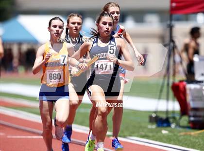 Thumbnail 2 in VHSL State Championships 5&6 (4 x 800) photogallery.