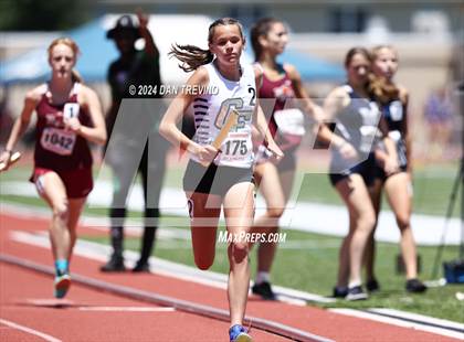 Thumbnail 3 in VHSL State Championships 5&6 (4 x 800) photogallery.