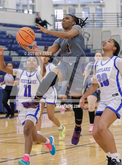 Thumbnail 2 in Westlake vs Jones County (MLK Luella HoopKlub Showcase) photogallery.
