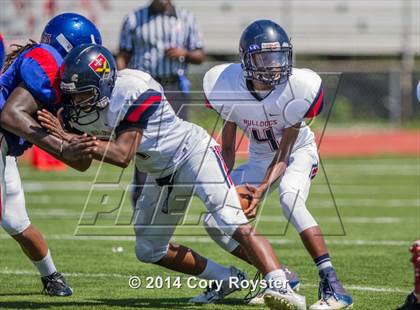 Thumbnail 1 in St. Albans vs Anacostia photogallery.