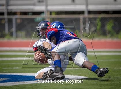 Thumbnail 1 in St. Albans vs Anacostia photogallery.