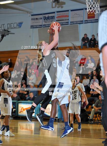 Thumbnail 3 in North Buncombe vs. T.C. Roberson (MAC 3A/4A Semifinal Playoff) photogallery.