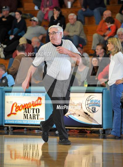 Thumbnail 1 in North Buncombe vs. T.C. Roberson (MAC 3A/4A Semifinal Playoff) photogallery.