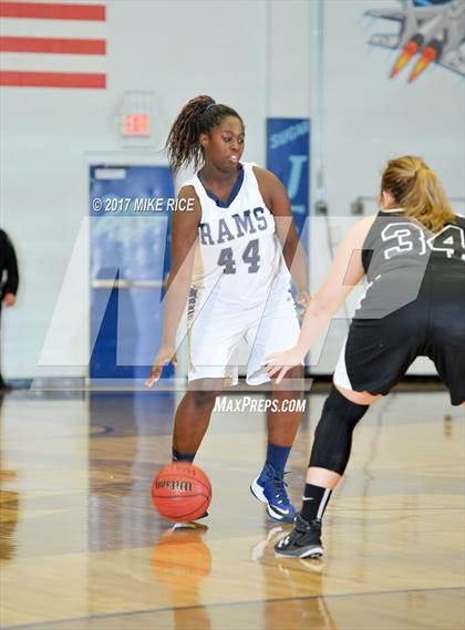 Thumbnail 1 in North Buncombe vs. T.C. Roberson (MAC 3A/4A Semifinal Playoff) photogallery.