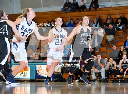 Thumbnail 1 in North Buncombe vs. T.C. Roberson (MAC 3A/4A Semifinal Playoff) photogallery.