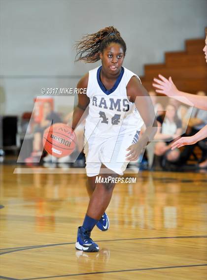 Thumbnail 3 in North Buncombe vs. T.C. Roberson (MAC 3A/4A Semifinal Playoff) photogallery.