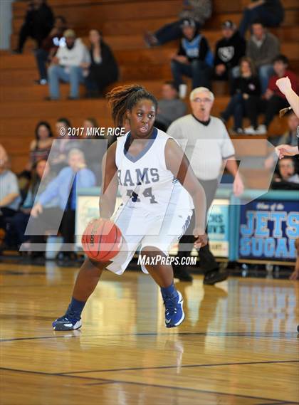 Thumbnail 3 in North Buncombe vs. T.C. Roberson (MAC 3A/4A Semifinal Playoff) photogallery.