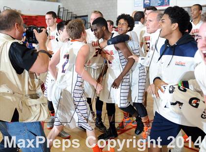 Thumbnail 1 in Santa Margarita vs. Chaminade (CIF SoCal Regional D3 Final) photogallery.