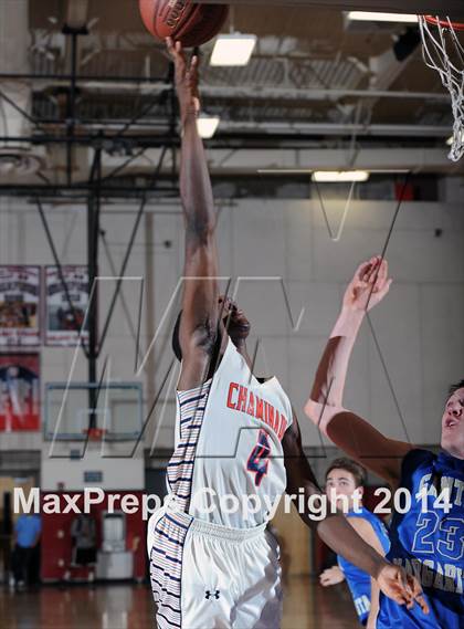 Thumbnail 3 in Santa Margarita vs. Chaminade (CIF SoCal Regional D3 Final) photogallery.