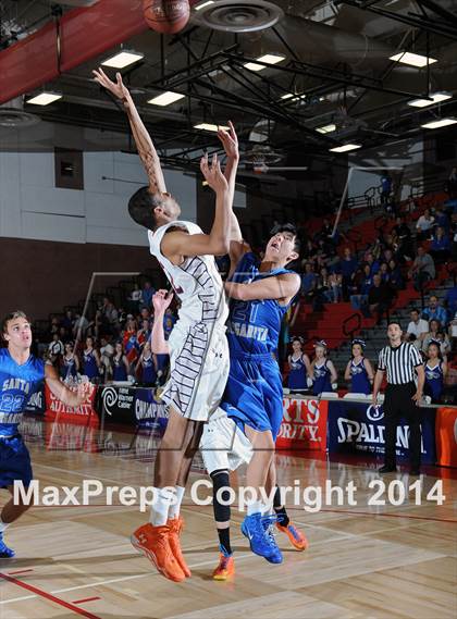 Thumbnail 2 in Santa Margarita vs. Chaminade (CIF SoCal Regional D3 Final) photogallery.
