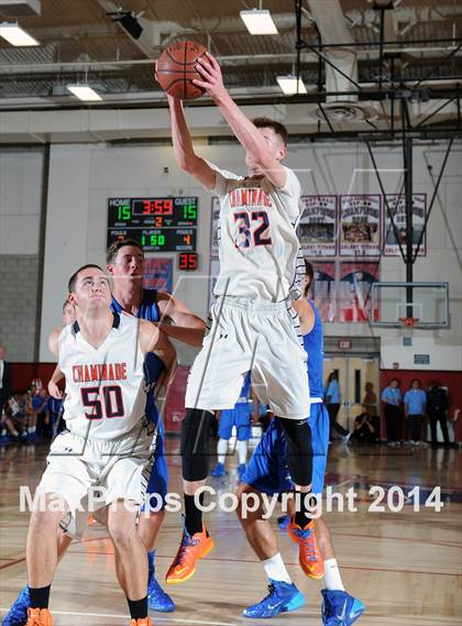 Thumbnail 3 in Santa Margarita vs. Chaminade (CIF SoCal Regional D3 Final) photogallery.