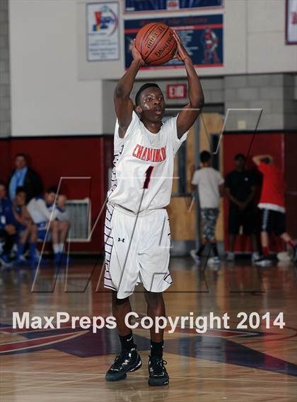 Thumbnail 2 in Santa Margarita vs. Chaminade (CIF SoCal Regional D3 Final) photogallery.