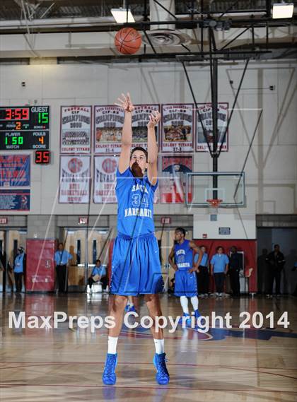 Thumbnail 2 in Santa Margarita vs. Chaminade (CIF SoCal Regional D3 Final) photogallery.