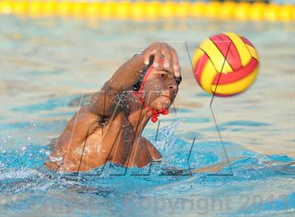 Thumbnail 1 in Palos Verdes vs Northwood (Weisz Cup) photogallery.