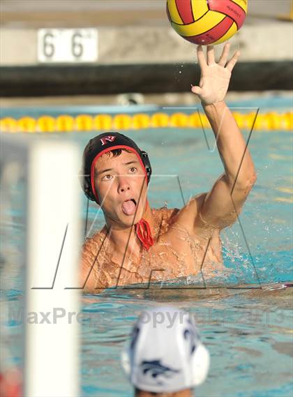 Thumbnail 1 in Palos Verdes vs Northwood (Weisz Cup) photogallery.