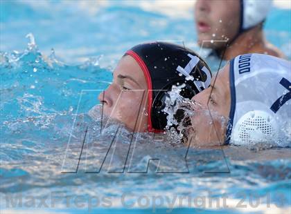 Thumbnail 1 in Palos Verdes vs Northwood (Weisz Cup) photogallery.