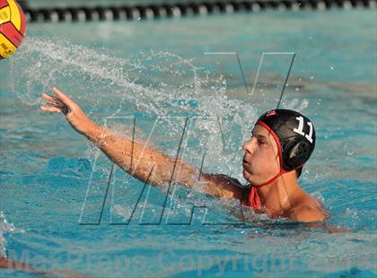 Thumbnail 1 in Palos Verdes vs Northwood (Weisz Cup) photogallery.