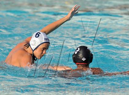 Thumbnail 3 in Palos Verdes vs Northwood (Weisz Cup) photogallery.